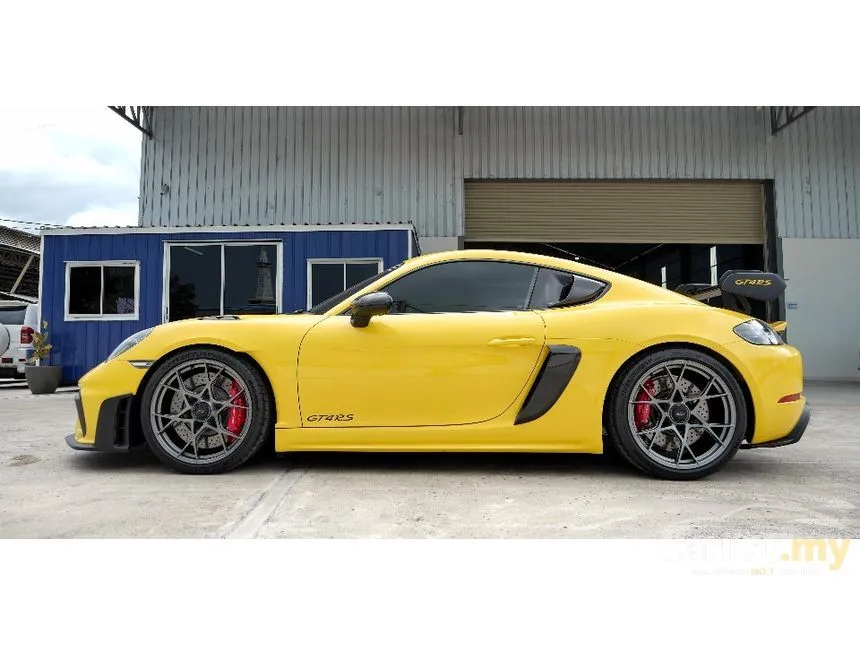 2023 Porsche 718 Cayman GT4 RS Coupe