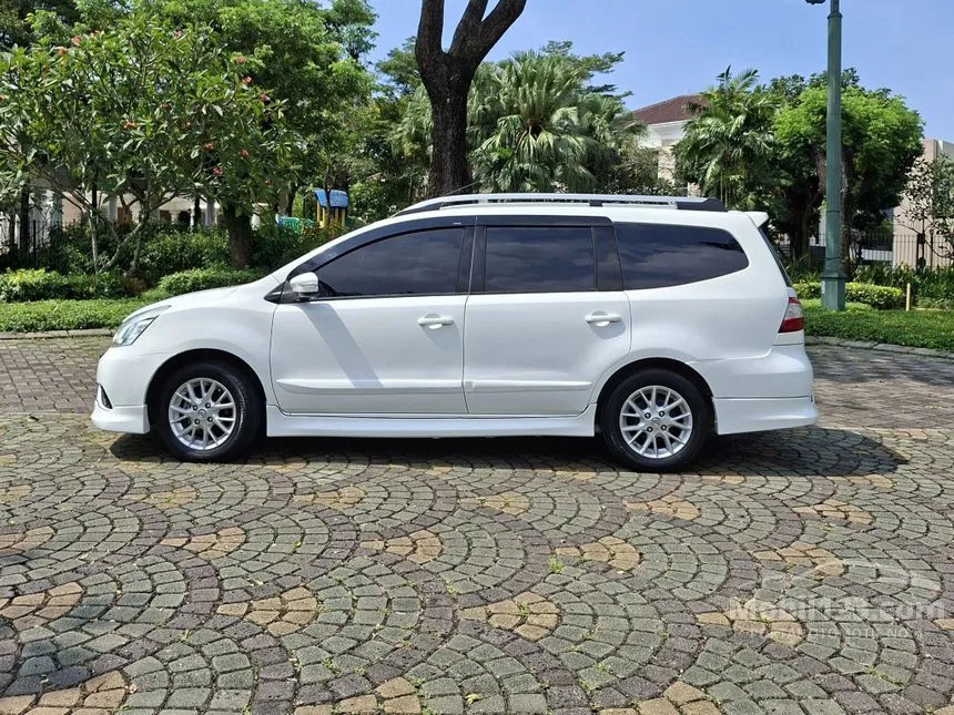 2014 Nissan Grand Livina Highway Star MPV