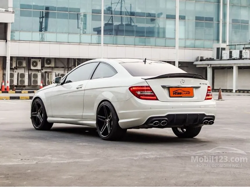 2011 Mercedes-Benz C250 AMG Coupe