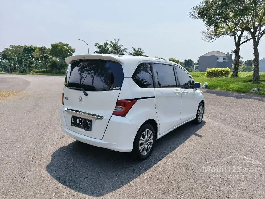 2013 Honda Freed E MPV