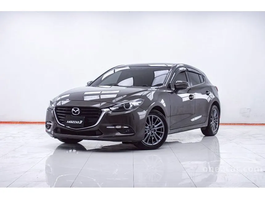 2018 Mazda 3 S Sports Hatchback