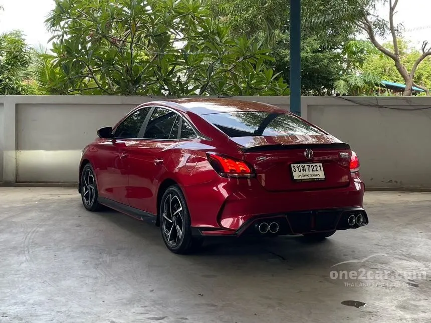 2022 MG MG5 X Sedan