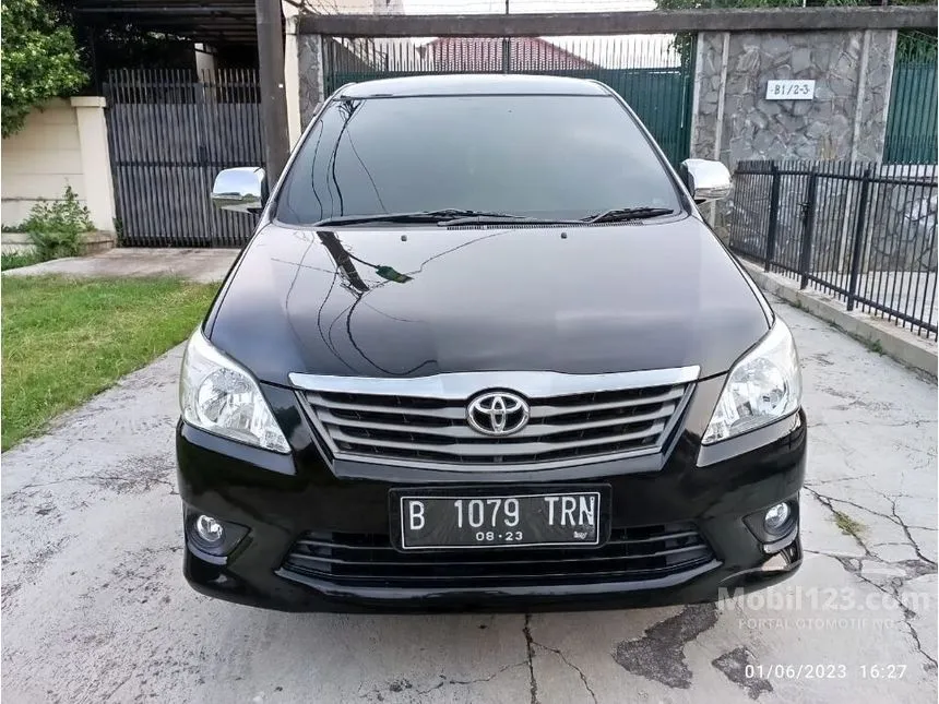 2013 Toyota Kijang Innova E MPV