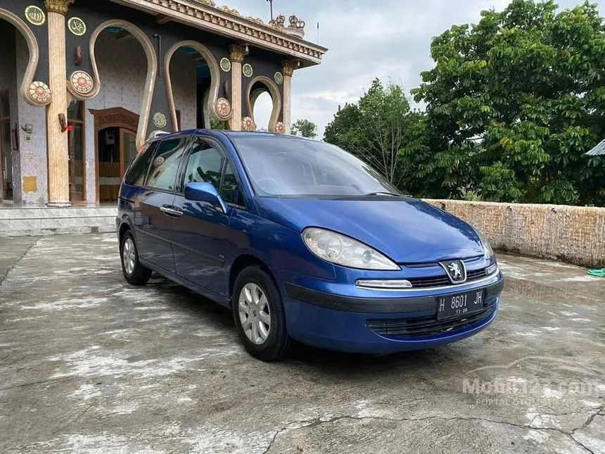 2003 Peugeot 807 Van