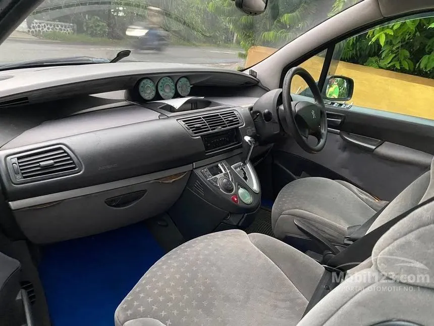 2003 Peugeot 807 Van
