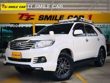 2015 Toyota Fortuner 3.0 (ปี 12-15) V SUV AT
