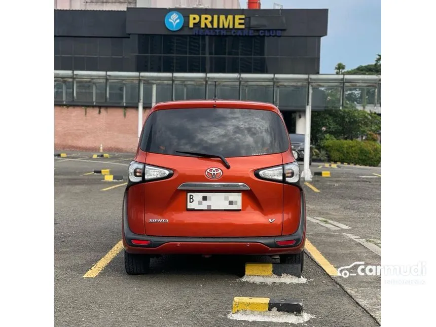 2017 Toyota Sienta V MPV