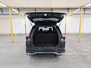 2022 Daihatsu Xenia 1.5 R MPV