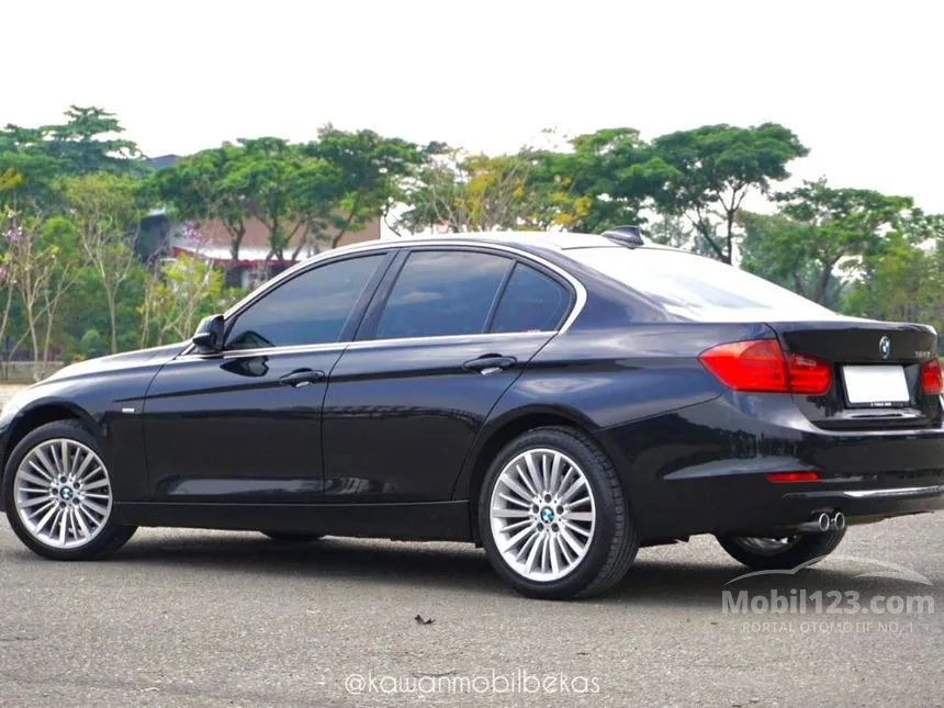 2015 BMW 328i Luxury Sedan