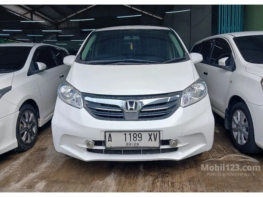 Jual Mobil Honda Freed 2013 S 1.5 di Banten Automatic MPV Putih Rp 135.000.000