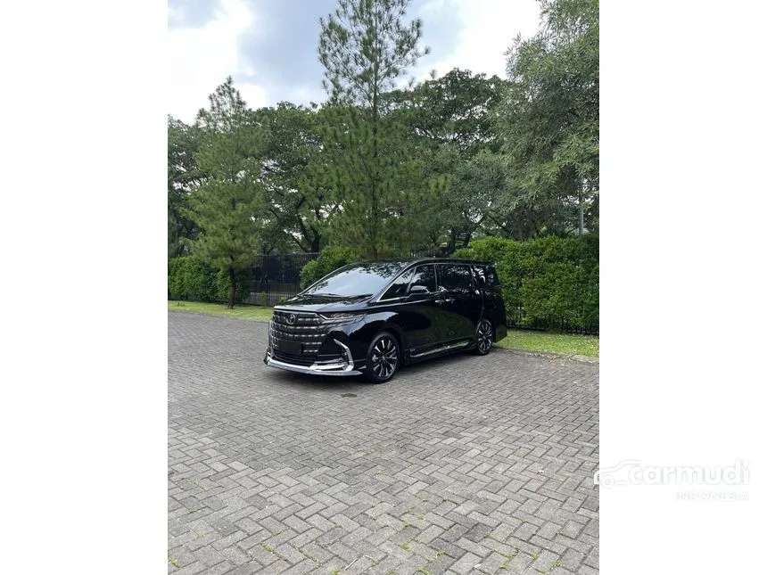 2024 Toyota Alphard HEV Modellista MPV