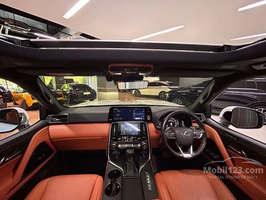 2023 Lexus LX 600 VIP SUV