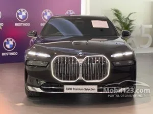 2025 BMW i7 xDrive60 Gran Lusso Sedan