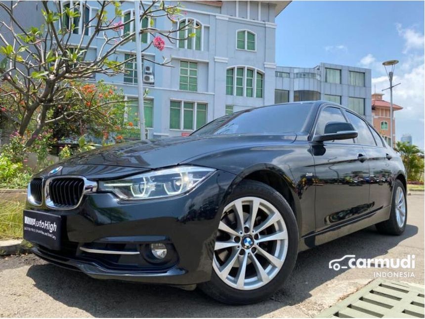 Jual Mobil BMW 320i 2016 Sport 2.0 di DKI Jakarta Automatic Sedan Hitam ...
