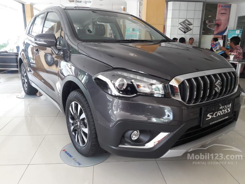 Jual Mobil  Suzuki  SX4 S  Cross  2021  1 5 di DKI Jakarta 