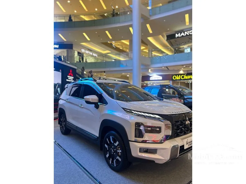 2026 Mitsubishi Xpander Cross Premium (Quartz White Pearl) MPV