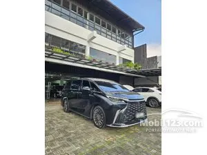 2024 Lexus LM 350h 2.5 7 Seater MPV