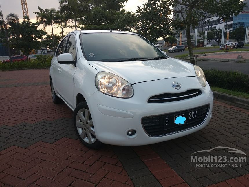 Jual Mobil Nissan March 2010 XS 1.2 di Banten Automatic 