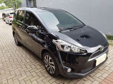 2016 Toyota Sienta 1.5 V AT Langsung Pemakai