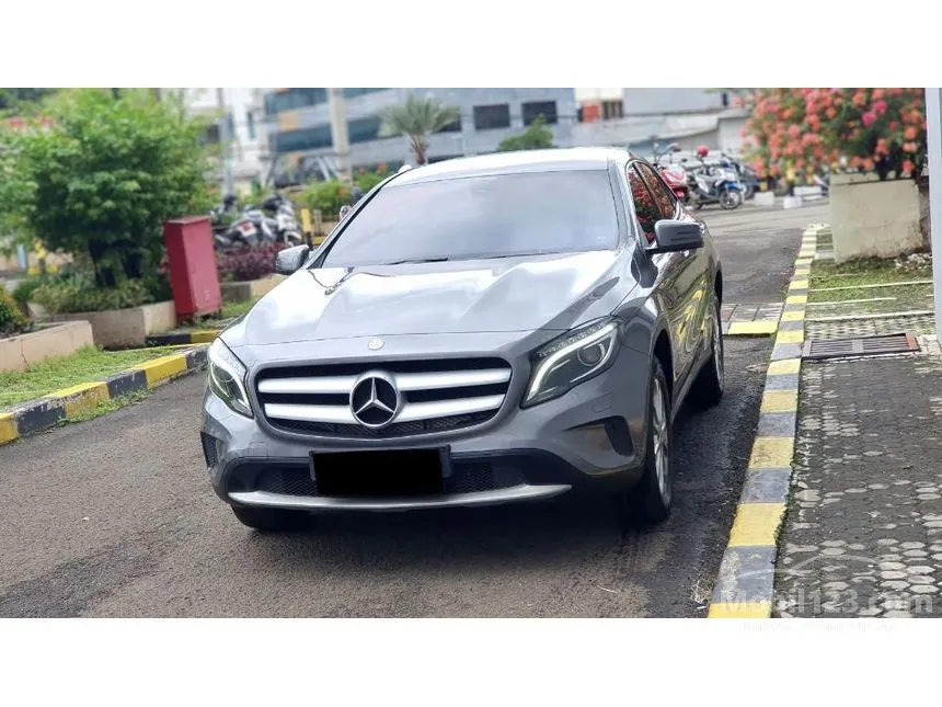 2016 Mercedes-Benz GLA200 Urban SUV