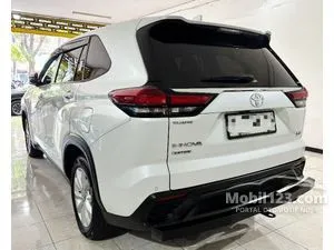 2023 Toyota Kijang Innova Zenix 2.0 V (Non Premium Color) MPV