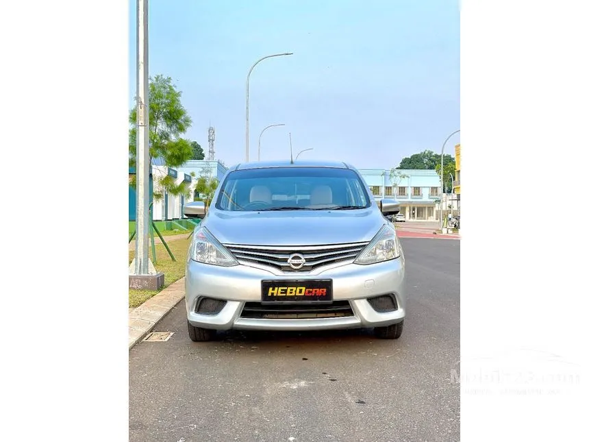 Jual Mobil Nissan Grand Livina 2017 SV 1.5 di DKI Jakarta Automatic MPV Silver Rp 115.000.000