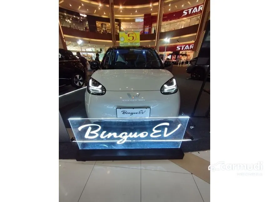 Jual Mobil Wuling Binguo EV 2024 410Km Premium Range di Banten Automatic Hatchback Putih Rp 328.000.000
