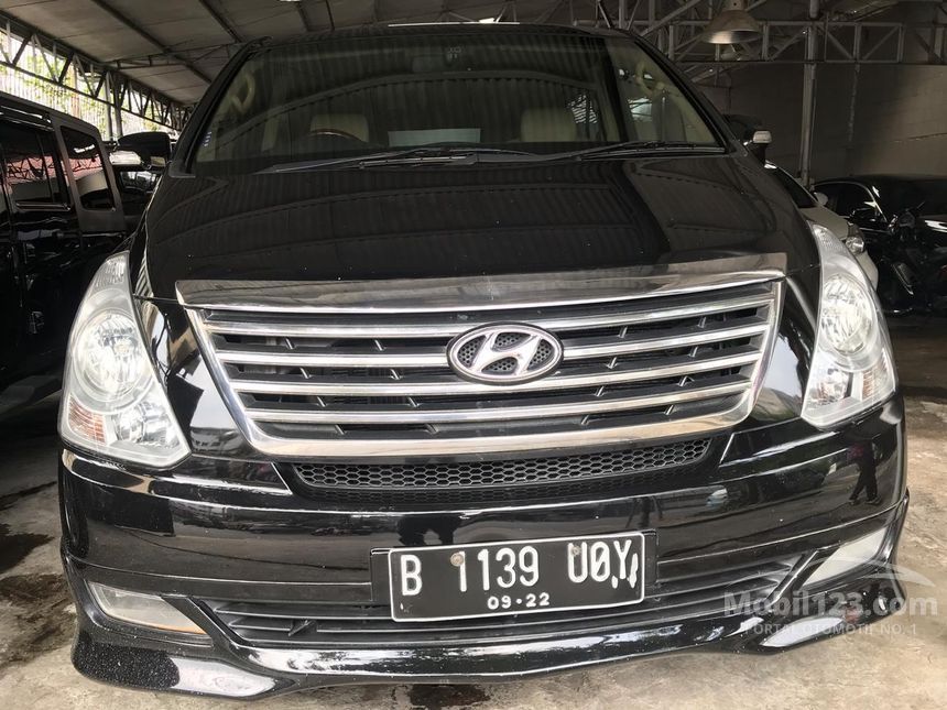 Jual Mobil  Hyundai H 1 2012 Royale 2 4 di DKI Jakarta 