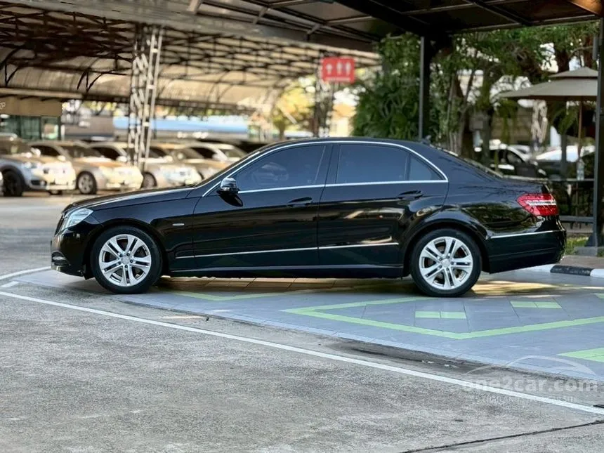 2011 Mercedes-Benz E250 Avantgarde CGI BlueEFFICIENCY Sedan