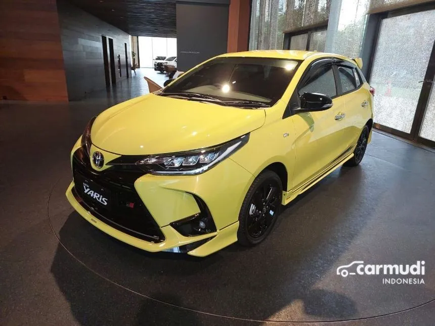 Jual Mobil Toyota Yaris 2024 S GR Sport 1.5 di Banten Automatic Hatchback Kuning Rp 311.200.000