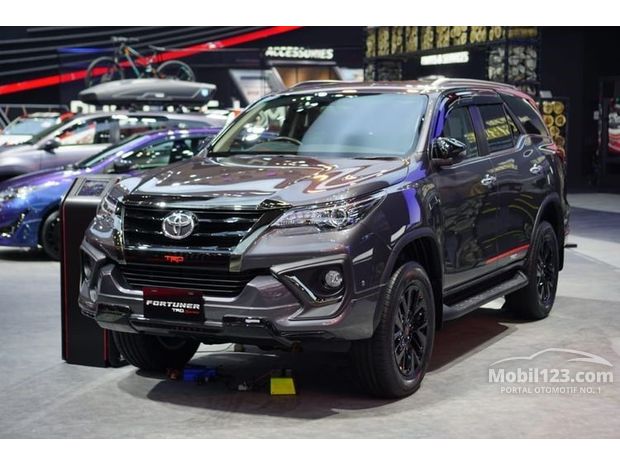 Toyota Fortuner Mobil Tahun 2006 Bekas Baru Dijual Di Yogyakarta Indonesia Dari 34 Mobil Di Mobil123