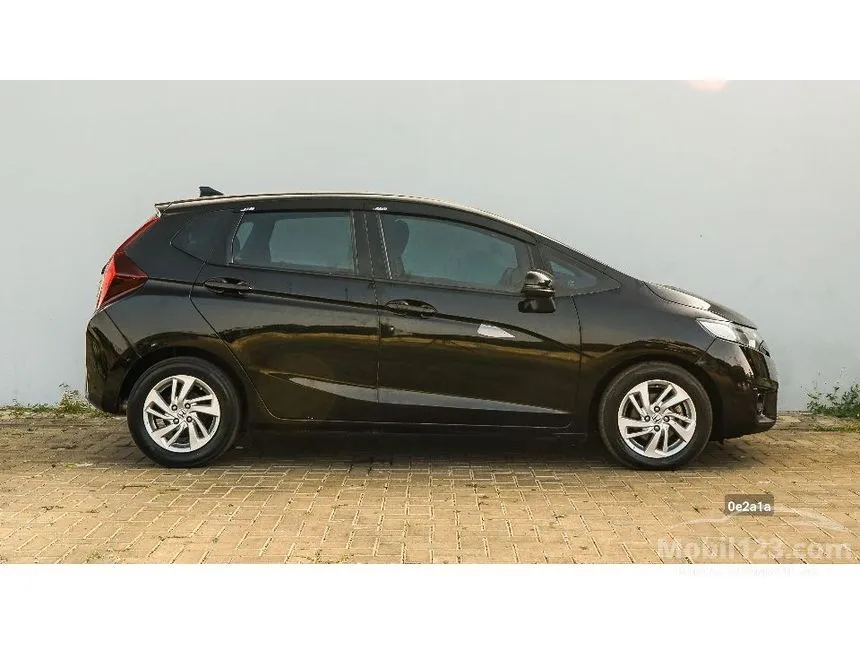 2016 Honda Jazz S Hatchback