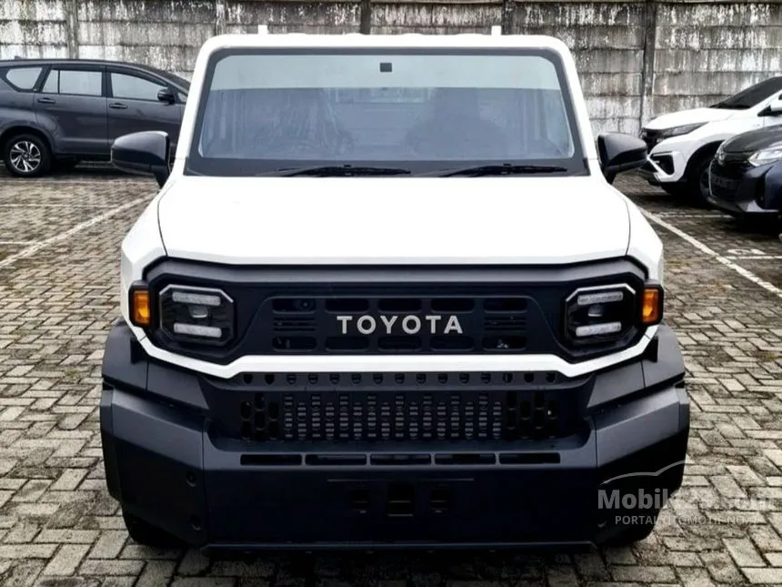 Jual Mobil Toyota Hilux Rangga 2024 High Flat Deck Single Cab 2.4 di Jawa Barat Automatic Pick