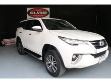 2017 Toyota Fortuner 2.4 (ปี 15-18) V SUV AT