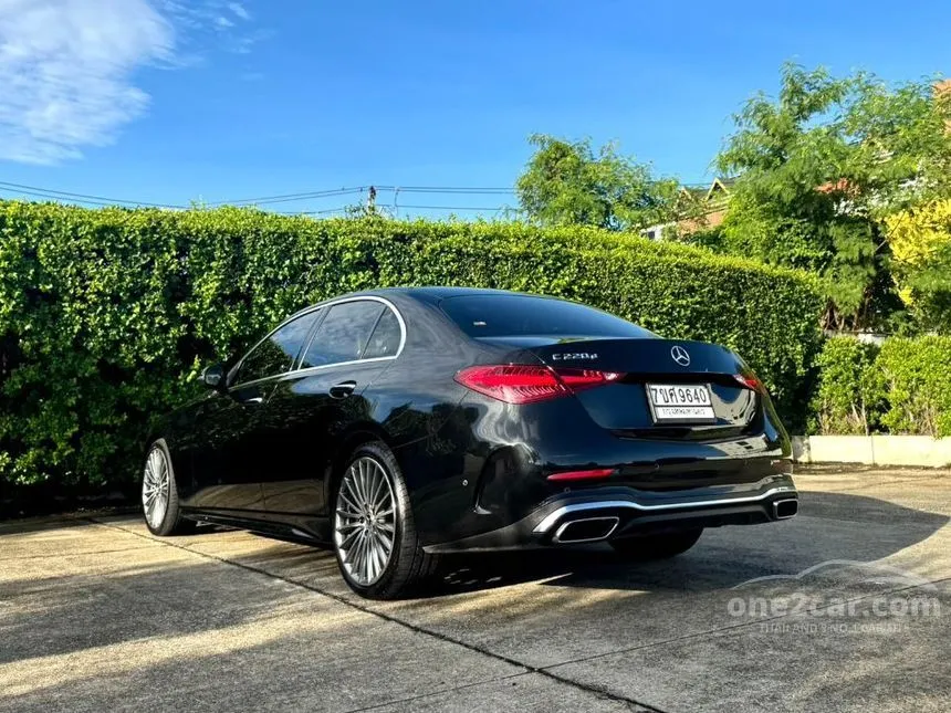 2022 Mercedes-Benz C220 d AMG Dynamic Sedan
