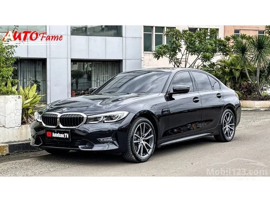  Vendo BMW 0i Sport.  en DKI Jakarta Black Automatic Sedán Rp .  .