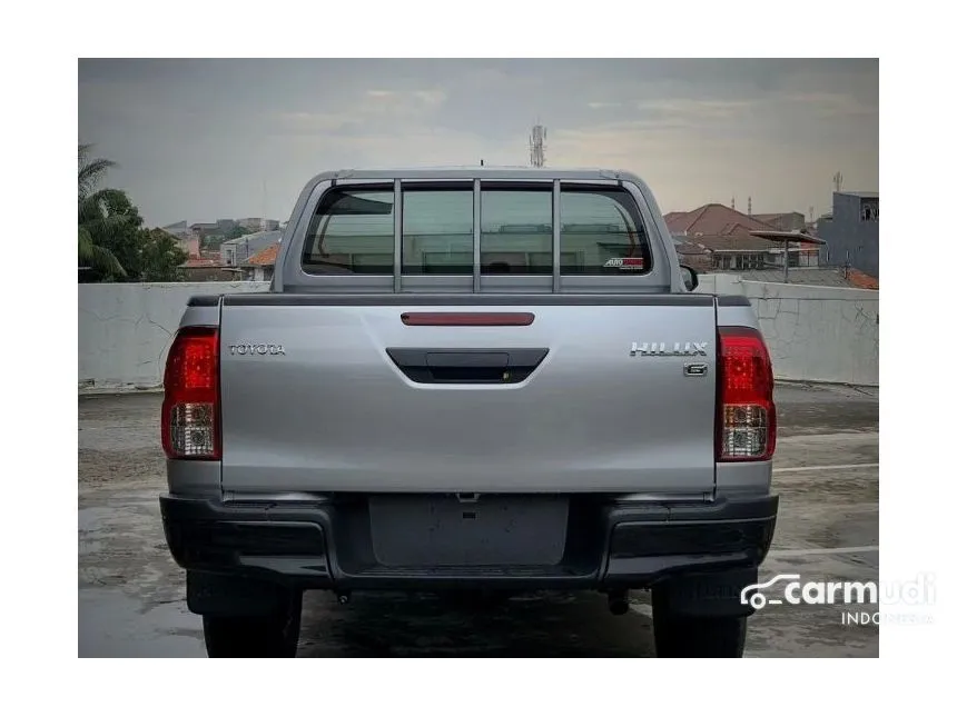 2024 Toyota Hilux Refrigerated Box Single Cab Pick-up