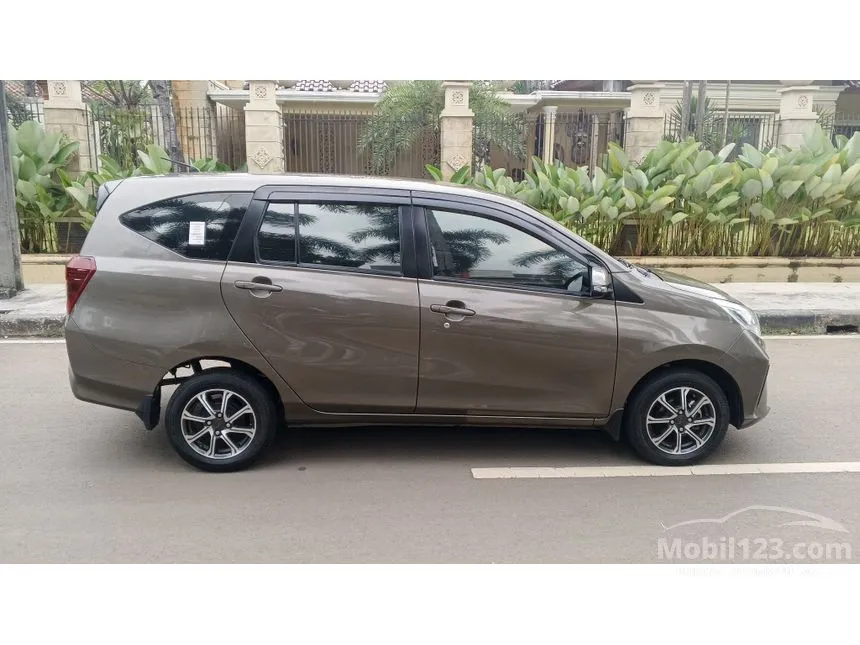2022 Daihatsu Sigra R Deluxe MPV