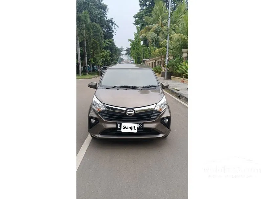 2022 Daihatsu Sigra R Deluxe MPV