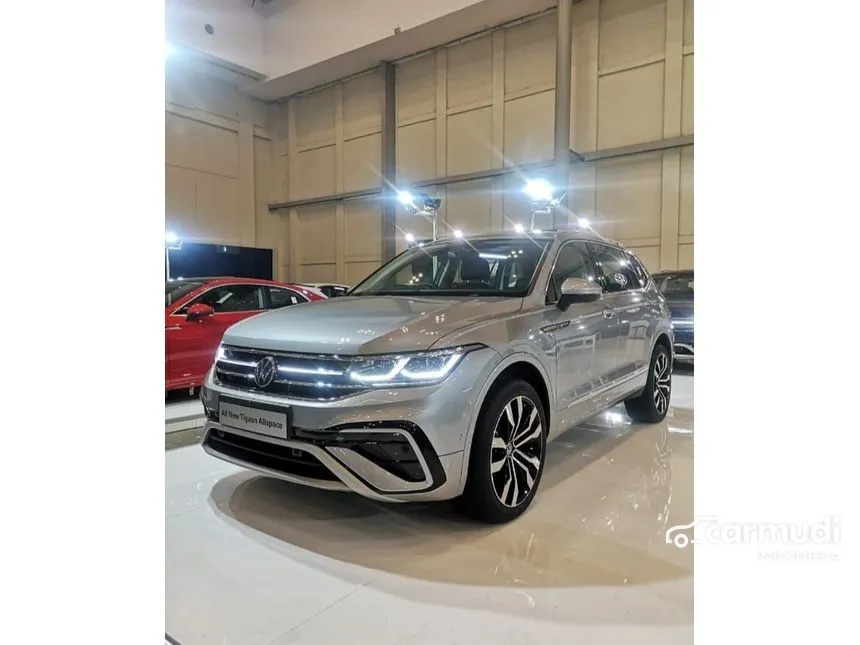 Jual Mobil Volkswagen Tiguan 2023 Allspace 1.4 di DKI Jakarta Automatic SUV Silver Rp 804.000.000