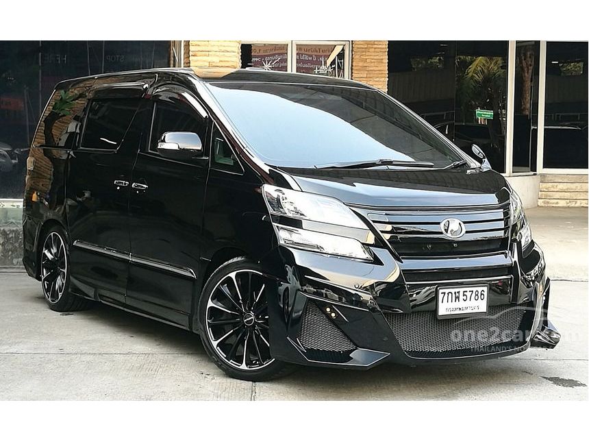 Toyota vellfire 2014