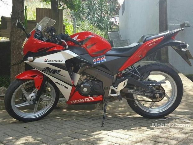 Honda Cbr 150r Motor bekas dijual di Jawa-barat Indonesia 