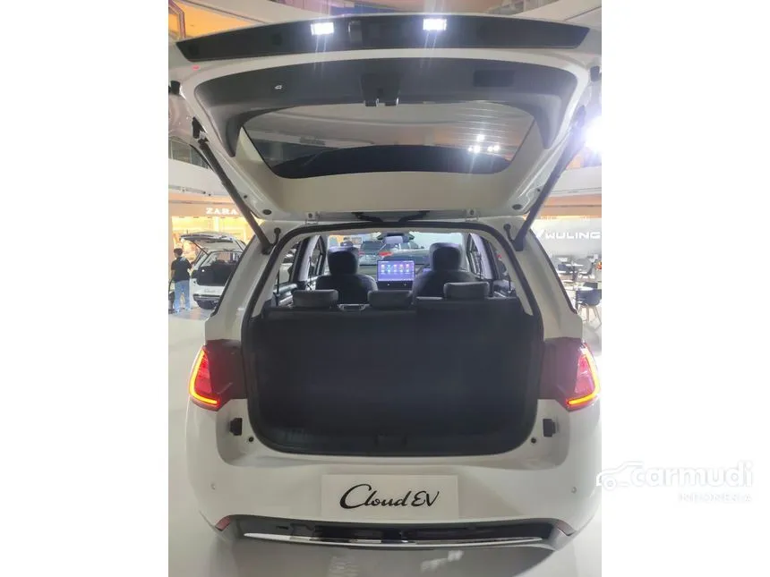 2024 Wuling Cloud EV EV Hatchback