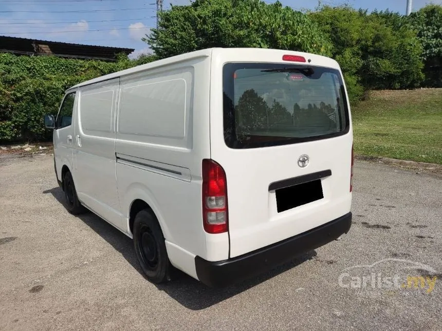 2010 Toyota Hiace Panel Van