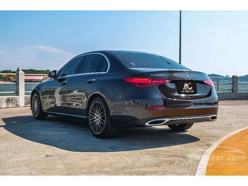 2025 Mercedes-Benz C220 d Avantgarde Sedan