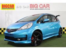 2013 Honda Jazz 1.5 (ปี 08-14) SV i-VTEC Hatchback AT