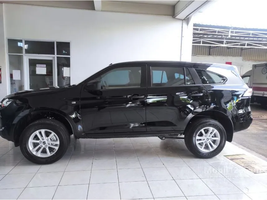 2025 Isuzu MU-X 4X4 SUV