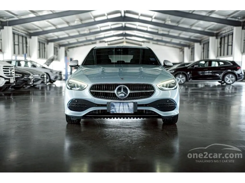 2022 Mercedes-Benz C220 d Avantgarde Sedan