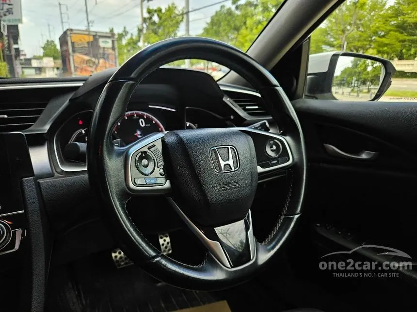 2018 Honda CIVIC Turbo RS Sedan