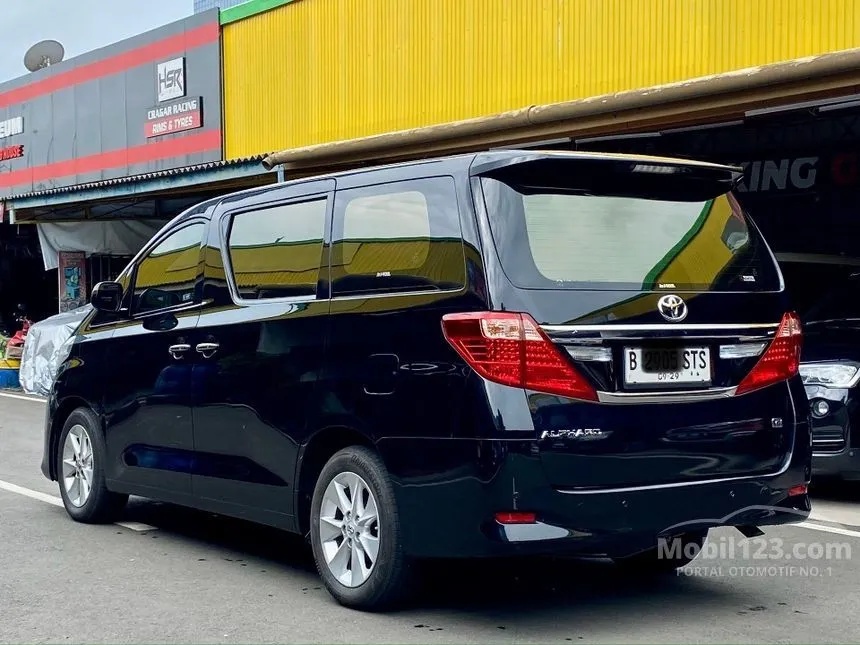 2014 Toyota Alphard G MPV